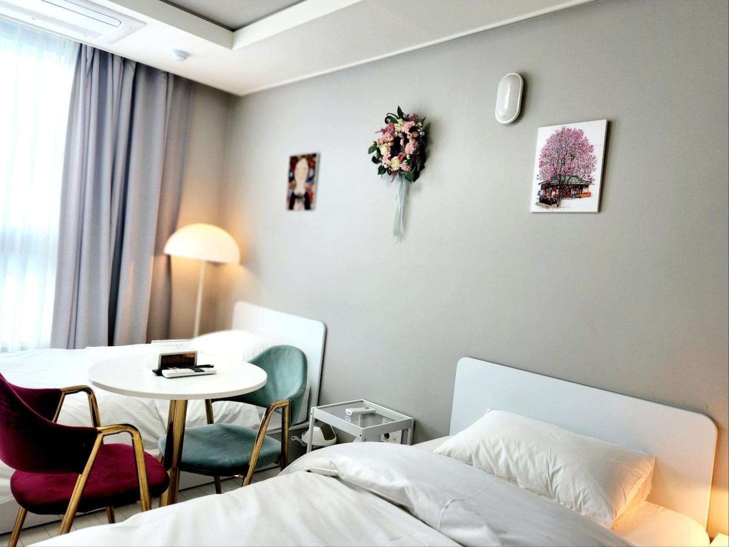 Daegu Star B&B Dsr Hotel Lily Guestroom Cameră foto